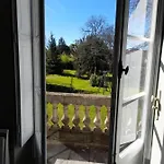 & Chateau Saint Vincent Bed & Breakfast