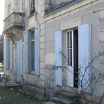 & Chateau Saint Vincent Bed & Breakfast *