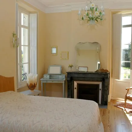 & Chateau Saint Vincent *