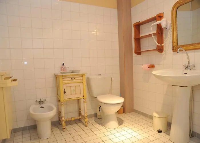 & Chateau Saint Vincent Bed & Breakfast