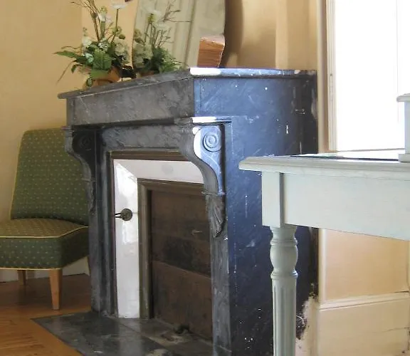 & Chateau Saint Vincent Bed & Breakfast *